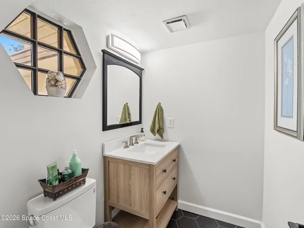 $285,000 | 2650 Park Pl Boulevard, Unit 2, Melbourne, FL 32935