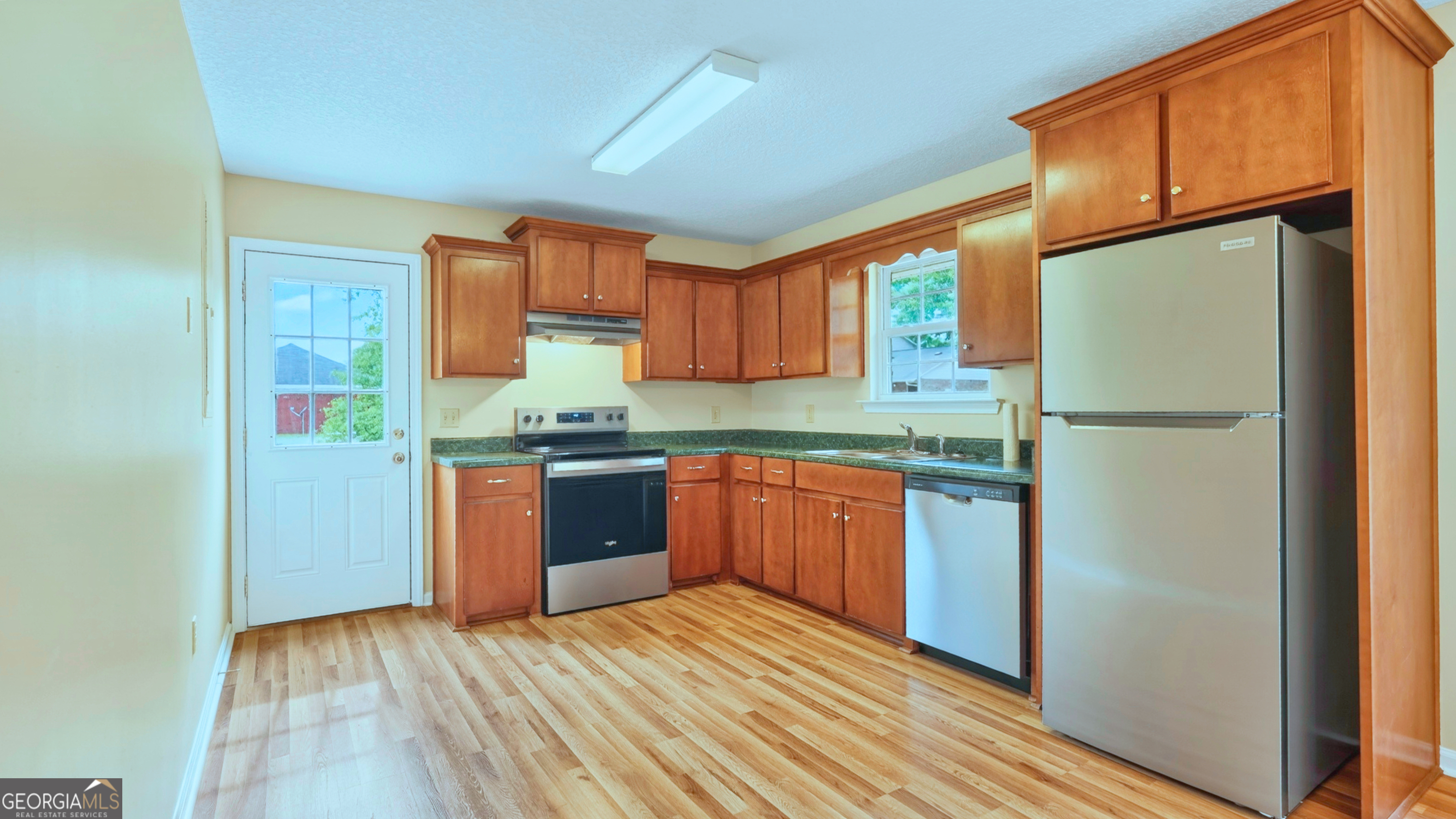106 Nelson Street Reidsville, GA 30453 - Photo 12 of 34