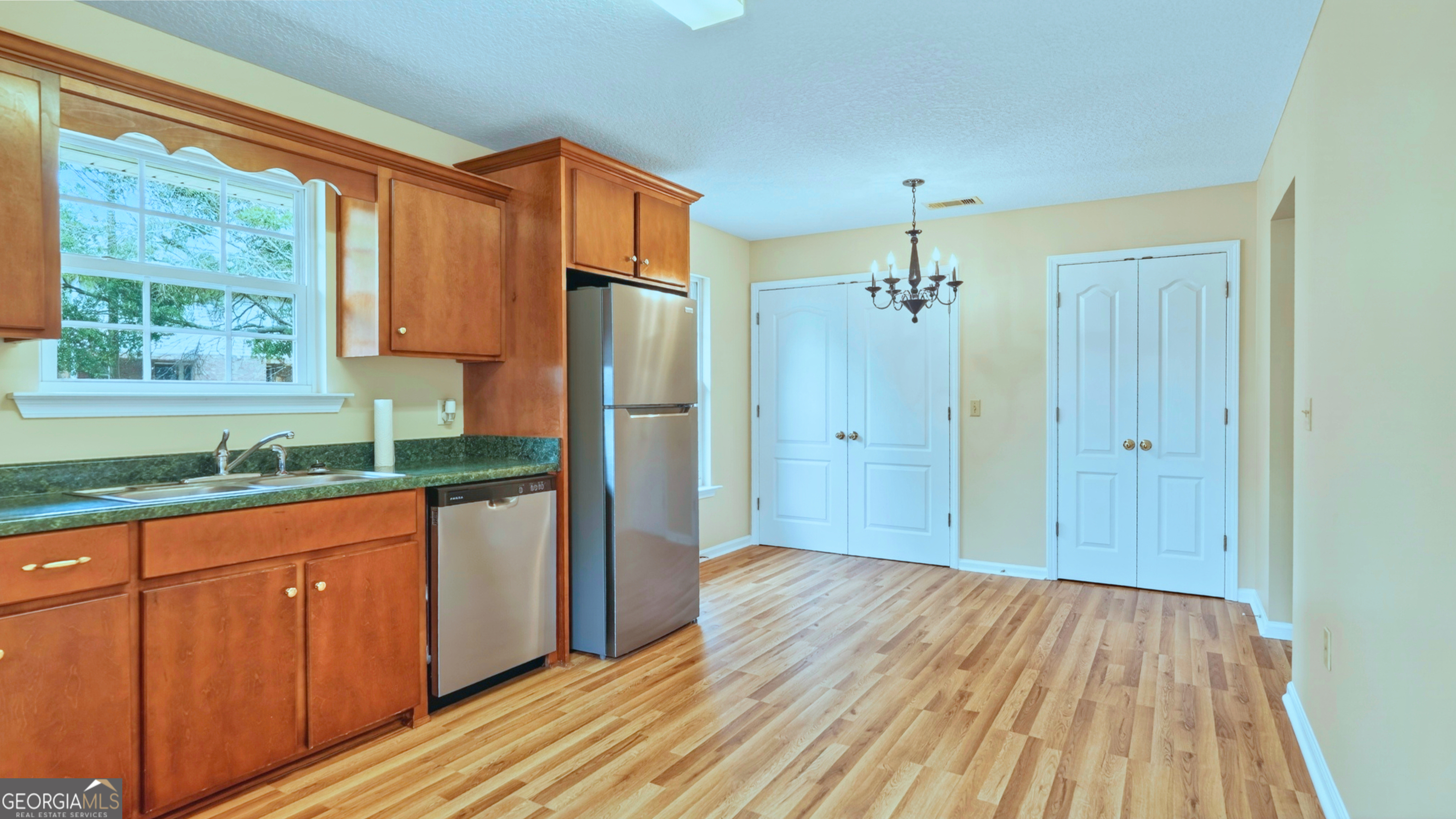 106 Nelson Street Reidsville, GA 30453 - Photo 15 of 34