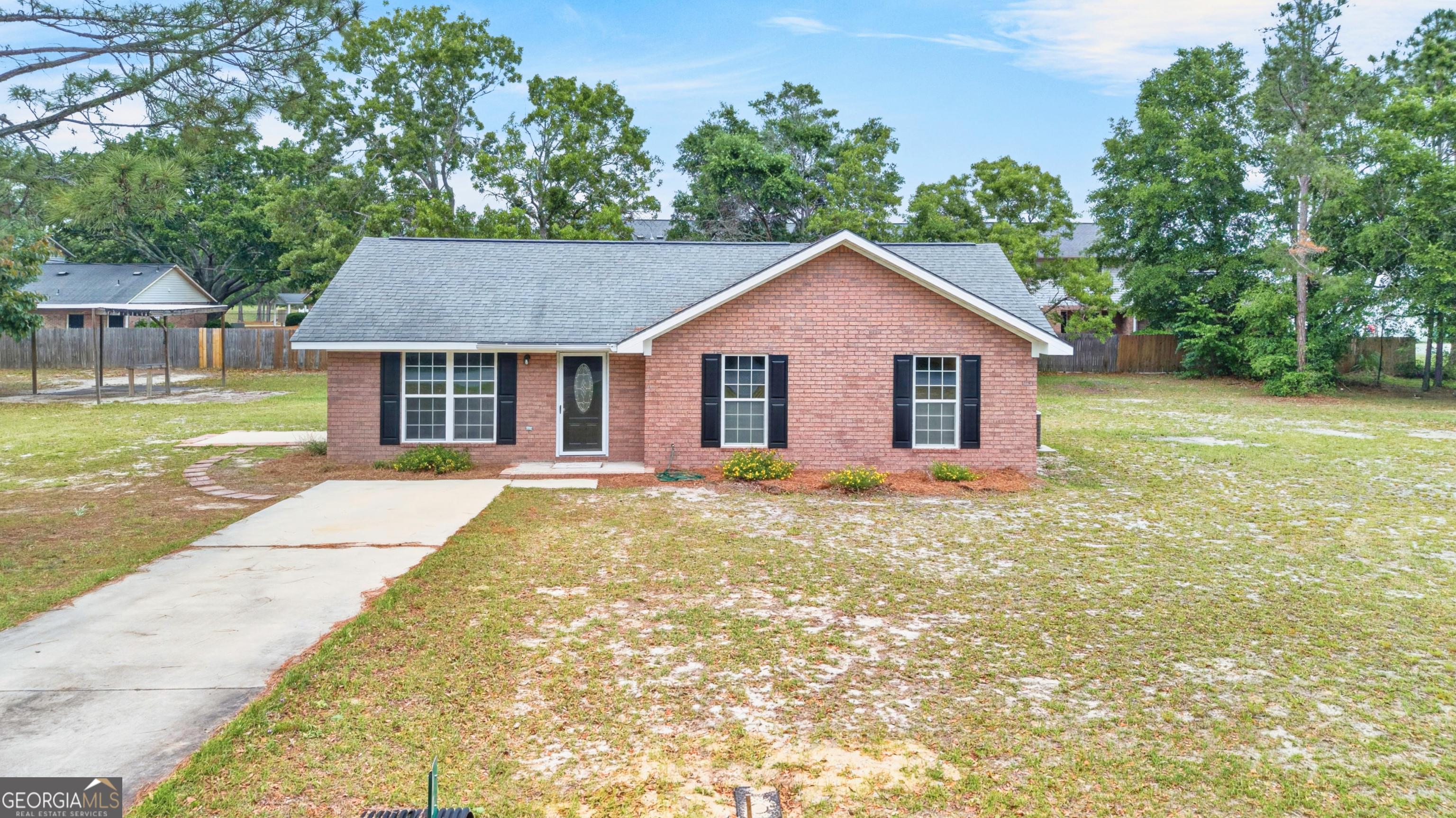 106 Nelson Street Reidsville, GA 30453 - Photo 2 of 34