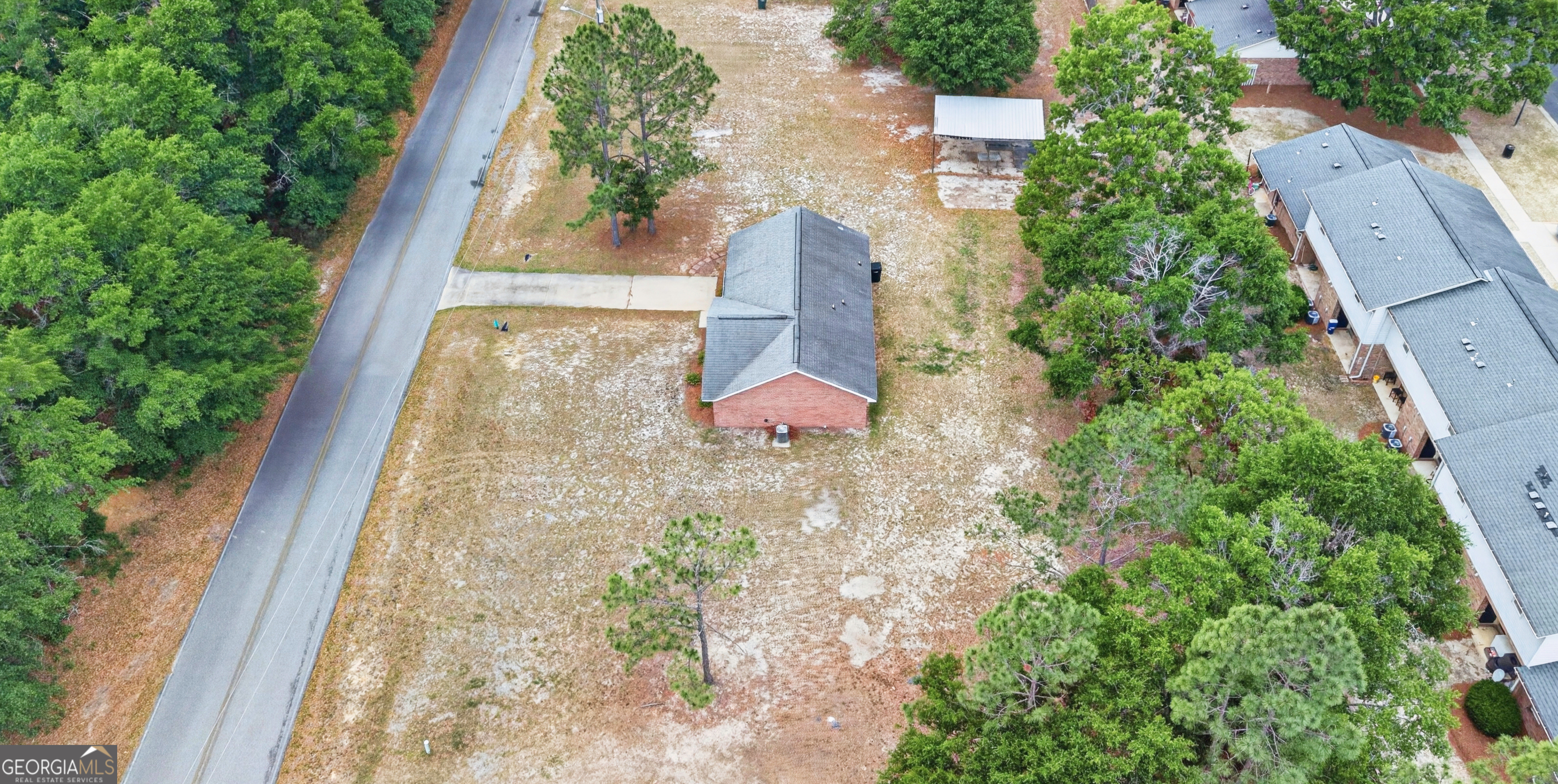 106 Nelson Street Reidsville, GA 30453 - Photo 5 of 34