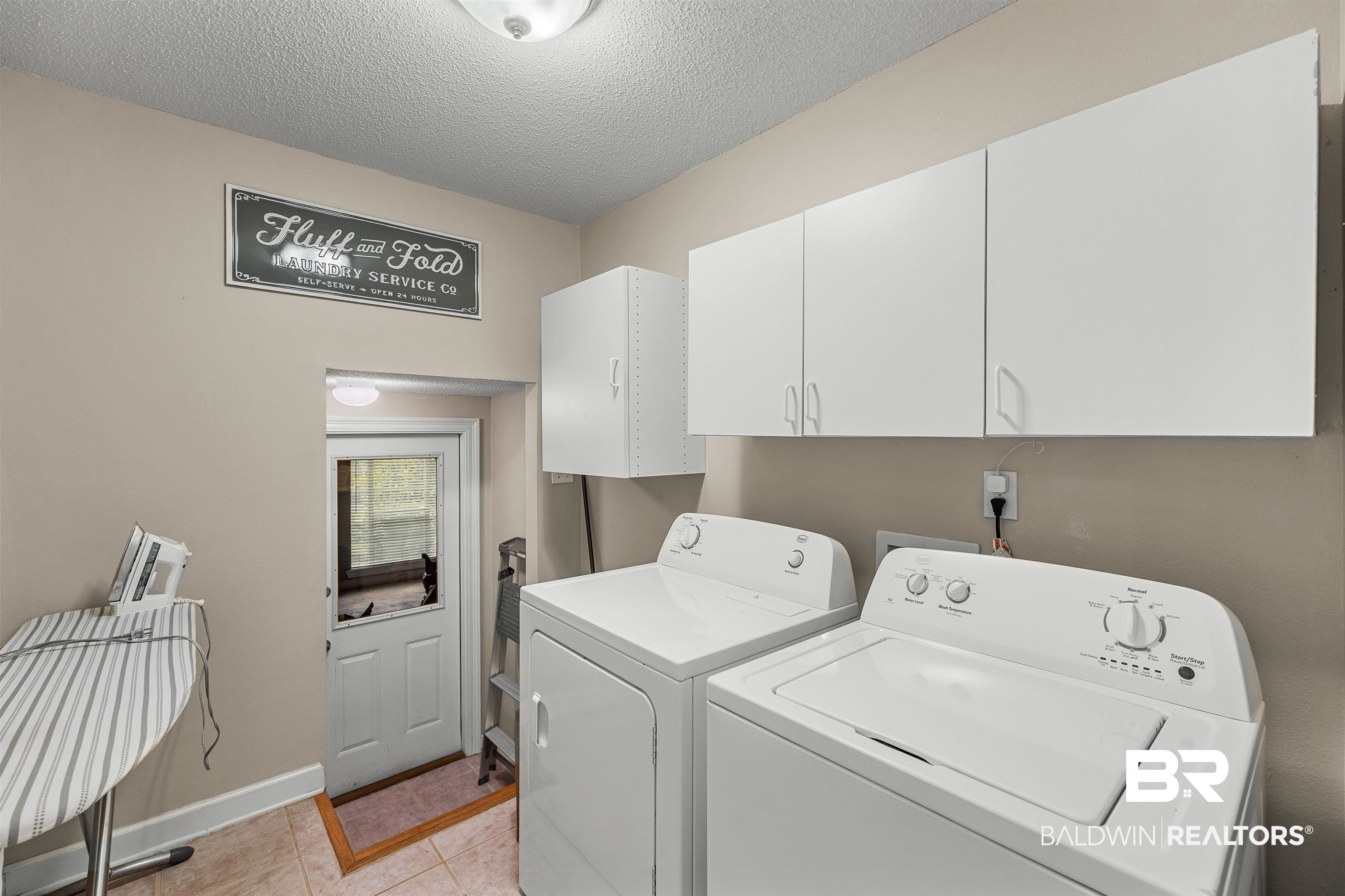 349 Ridgewood Drive Daphne, AL 36526 - Photo 26 of 35 Laundry Room