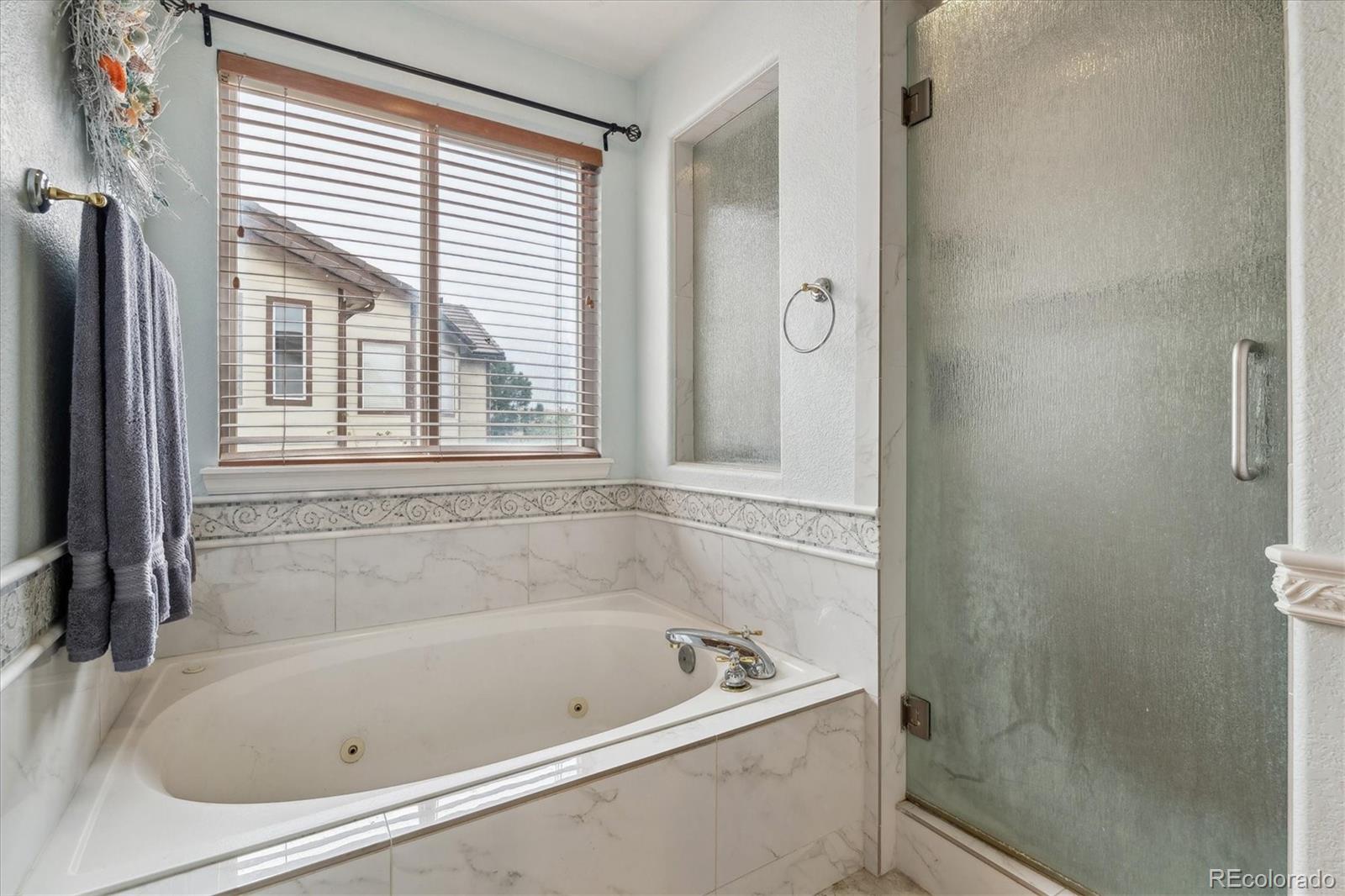 2891 Canyon Crest Drive Highlands Ranch, CO 80126 - Photo 29 of 41