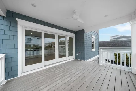 $4,799,000 | 225 85th Street, Stone Harbor, NJ 08247