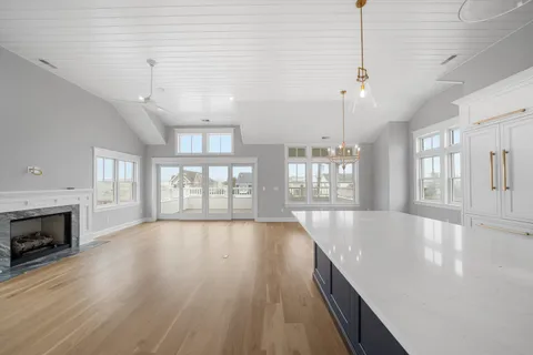 $4,799,000 | 225 85th Street, Stone Harbor, NJ 08247