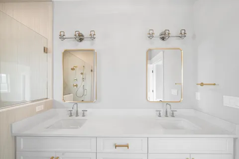 $4,799,000 | 225 85th Street, Stone Harbor, NJ 08247