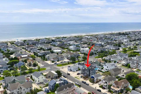 $4,799,000 | 225 85th Street, Stone Harbor, NJ 08247