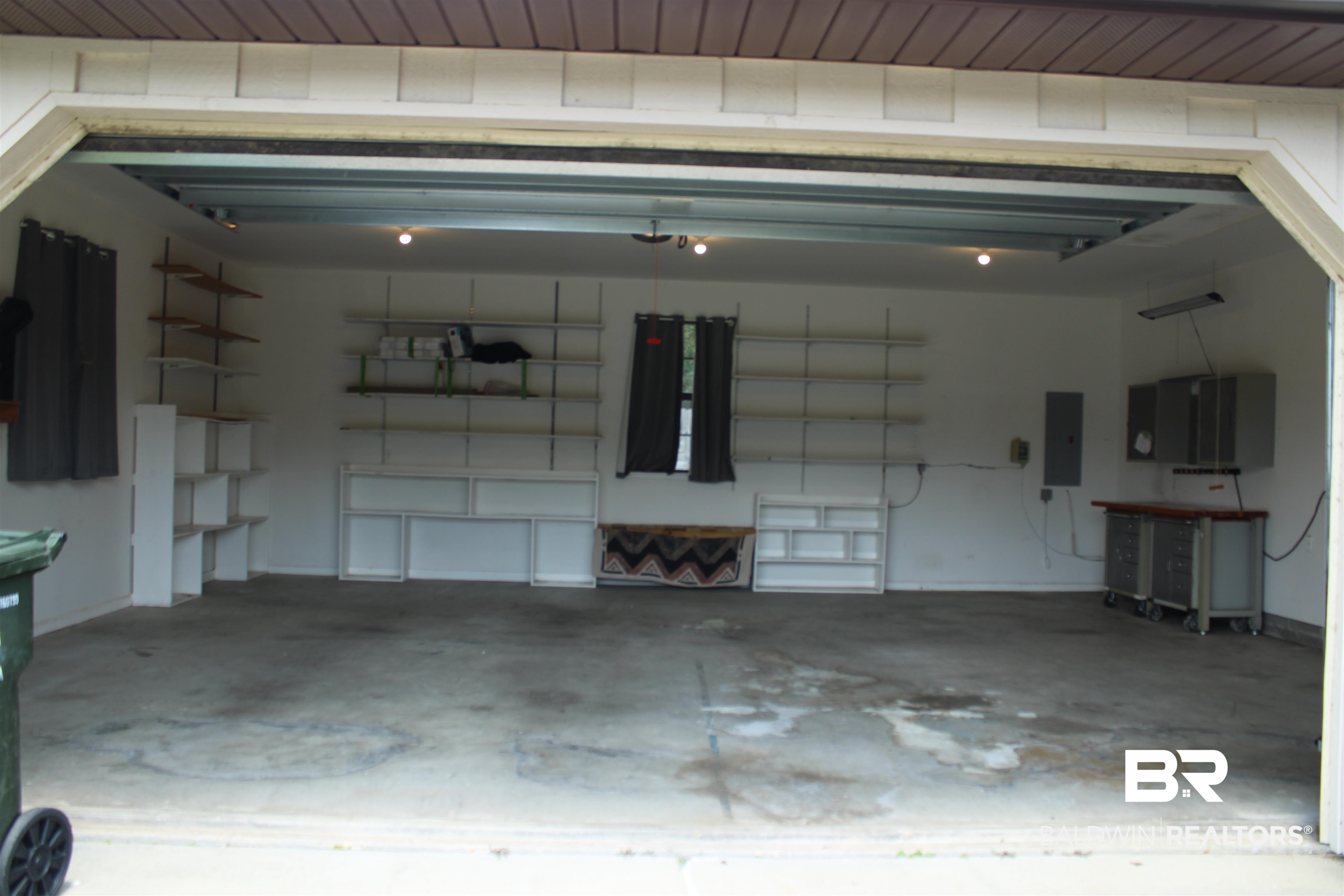 2800 Pine Ridge Drive Lillian, AL 36549 - Photo 34 of 37 Garage