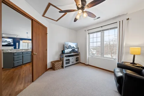 $349,000 | 1085 Lakeland Drive, Unit 923, Geneva, WI 53147