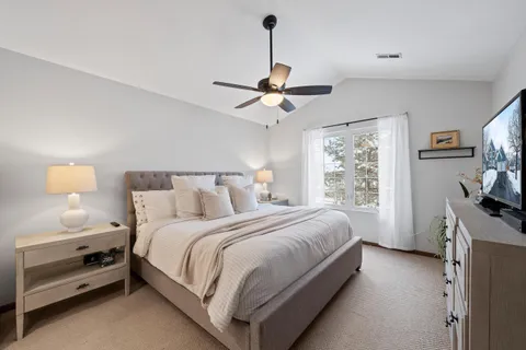 $349,000 | 1085 Lakeland Drive, Unit 923, Geneva, WI 53147