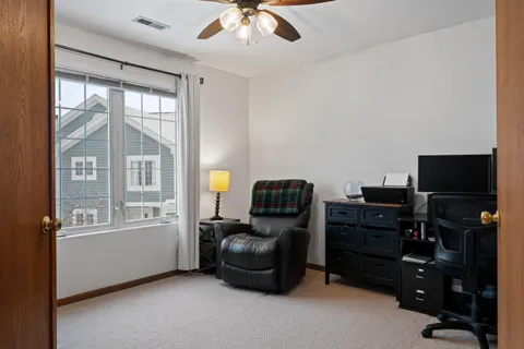 $349,000 | 1085 Lakeland Drive, Unit 923, Geneva, WI 53147