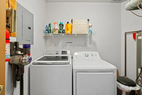 $349,000 | 1085 Lakeland Drive, Unit 923, Geneva, WI 53147