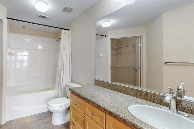 $1,875 | 330 Las Colinas Boulevard East, Unit 246, Irving, TX 75039