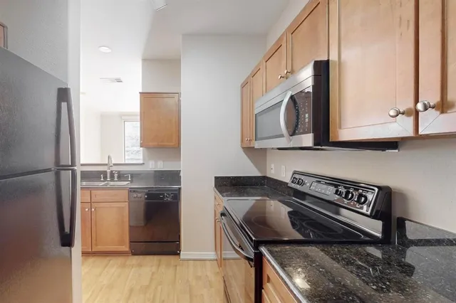 $1,875 | 330 Las Colinas Boulevard East, Unit 246, Irving, TX 75039