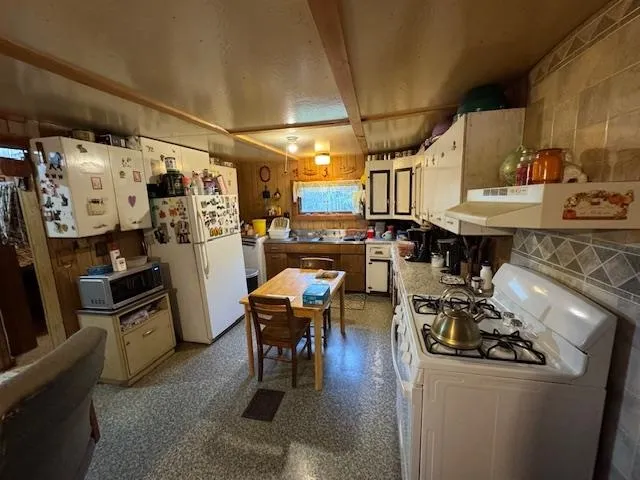 $219,000 | 799 Tallman Road, Elmore, VT 05680