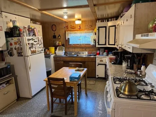 $219,000 | 799 Tallman Road, Elmore, VT 05680