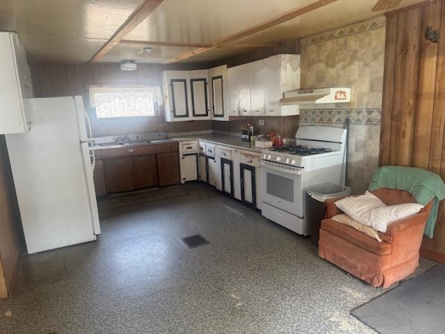 799 Tallman Road Elmore, VT 05680 - Photo 8 of 25