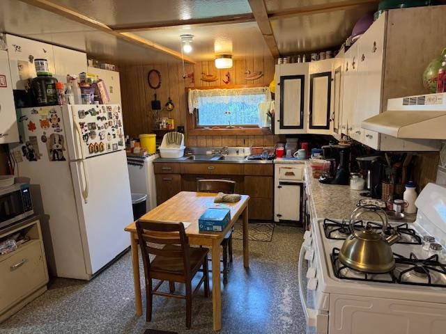 799 Tallman Road Elmore, VT 05680 - Photo 10 of 26