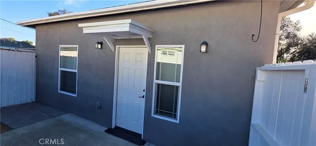 $1,700 | 1496 Powell, Riverside, CA 92501