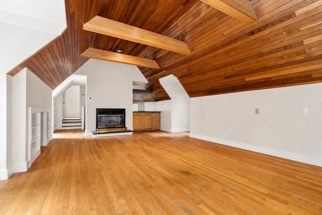 43 Monadnock Road Wellesley, MA 02481 - Photo 28 of 42