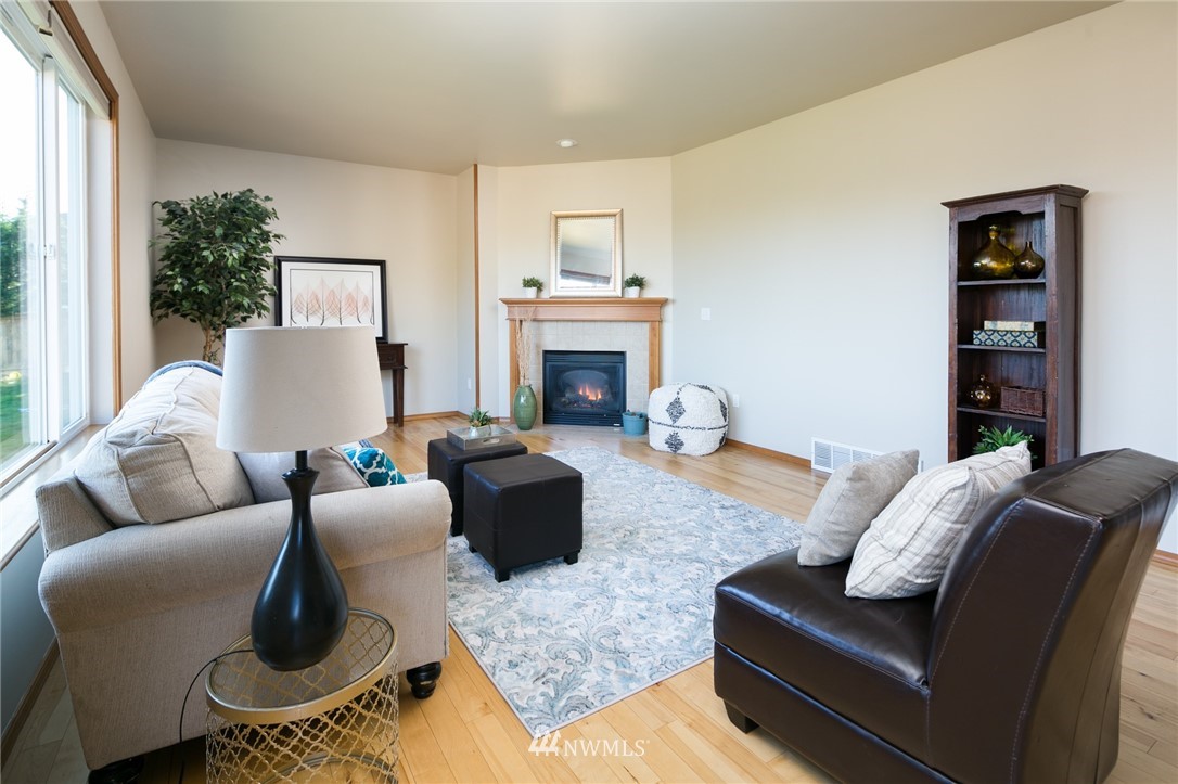 22 211th Street Southwest Bothell, WA 98021 - Photo 6 of 15