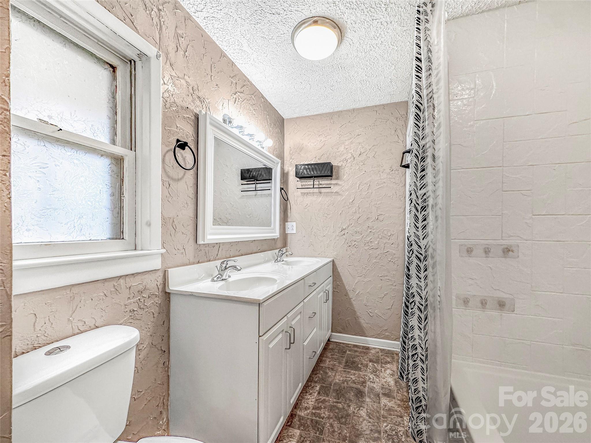 606 Park Avenue Morganton, NC 28655 - Photo 25 of 37
