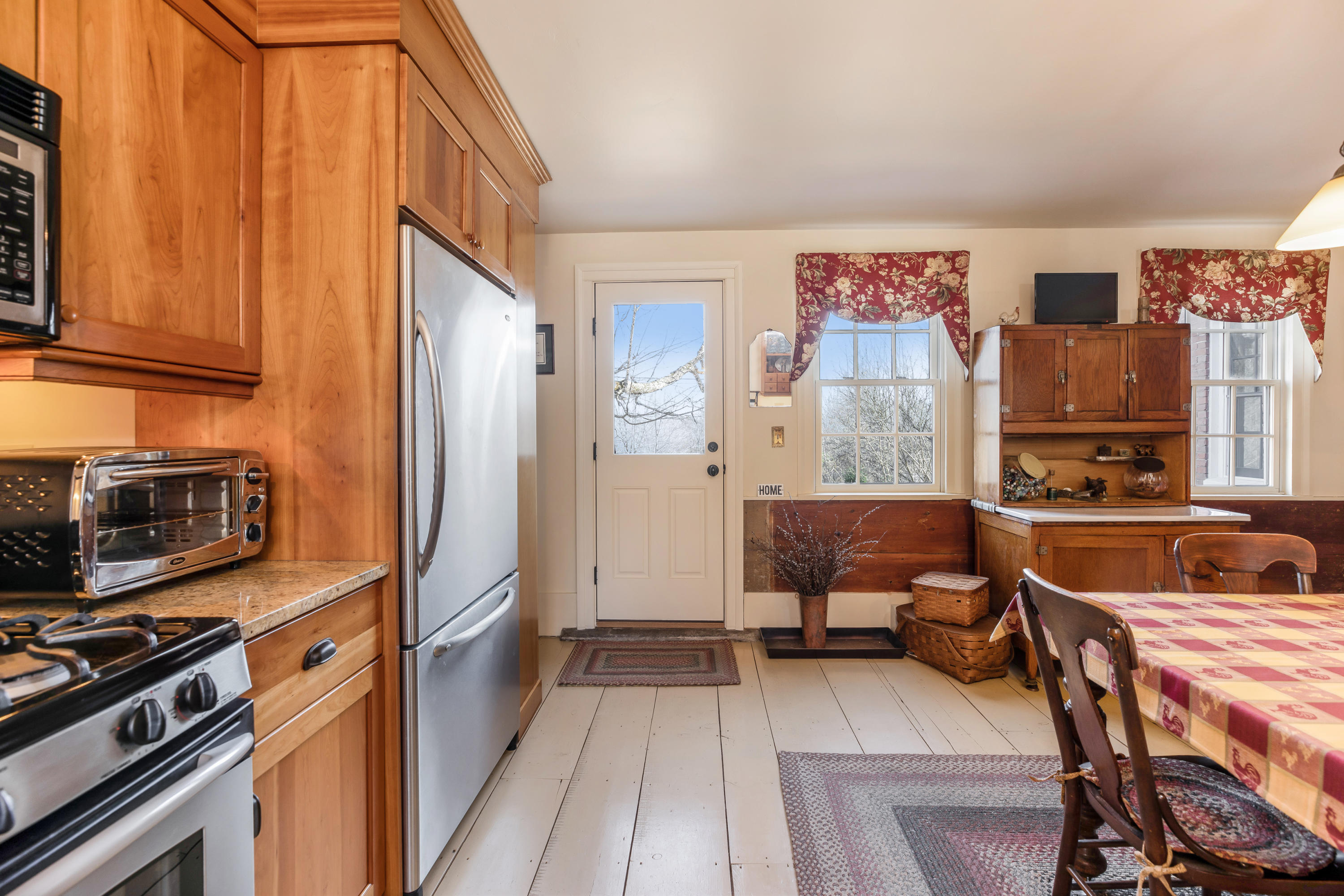 662 Deering Ridge Road Waterboro, ME 04030 - Photo 9 of 38 011-photo-kitchen-6947548