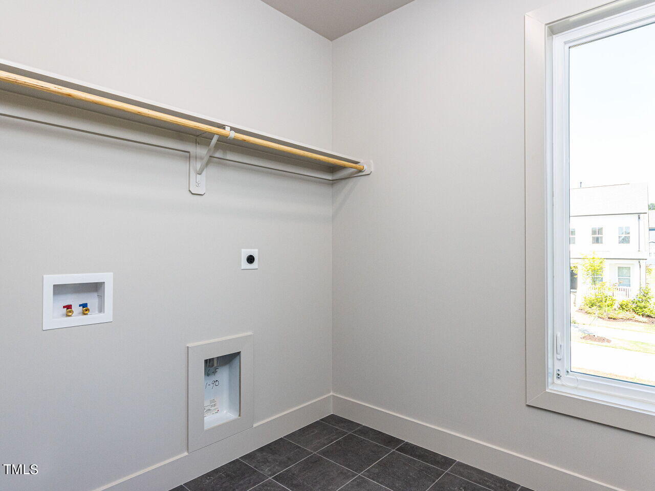 42 Rosedale Way Pittsboro, NC 27312 - Photo 67 of 72 030-1280x960-laundry-room