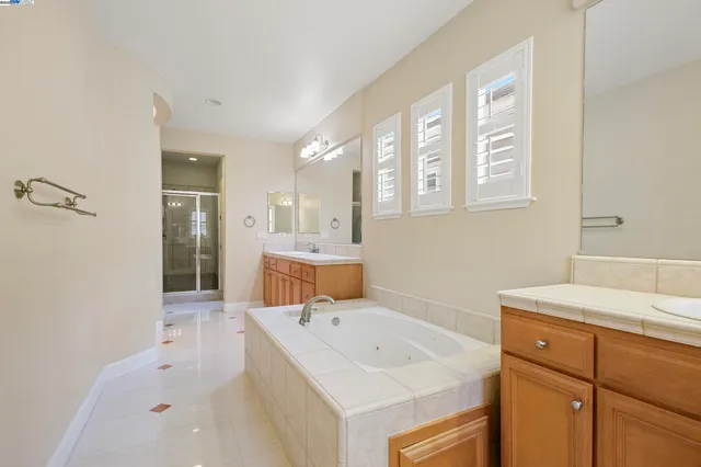 $2,350,000 | 2004 West Lagoon Road, Pleasanton, CA 94566