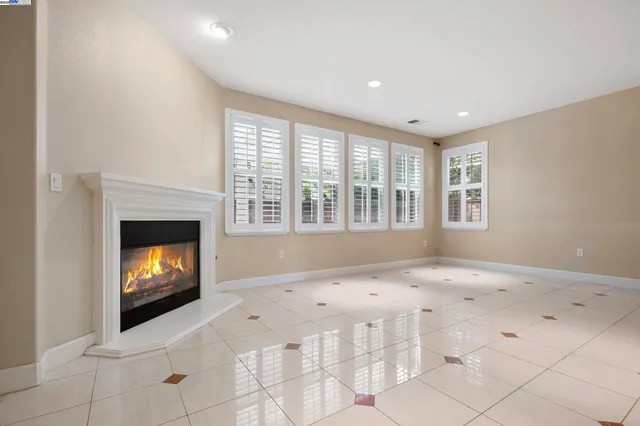 $2,350,000 | 2004 West Lagoon Road, Pleasanton, CA 94566