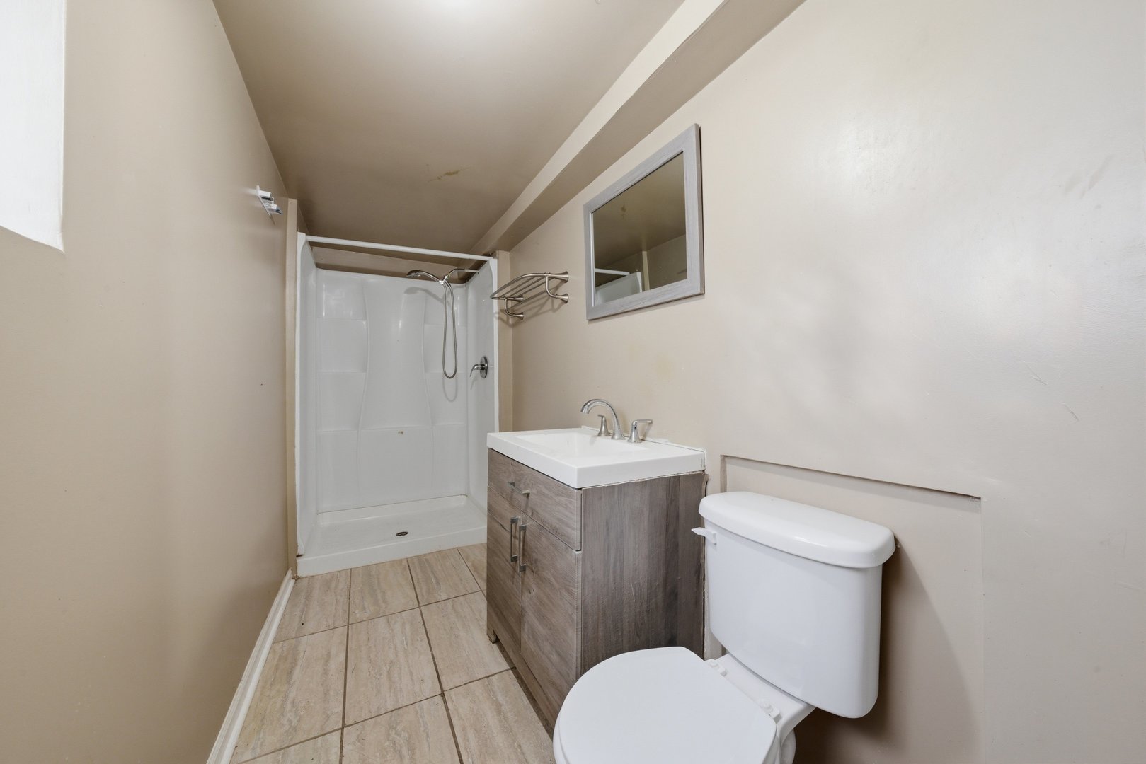 442 West 117th Street Chicago, IL 60628 - Photo 13 of 16