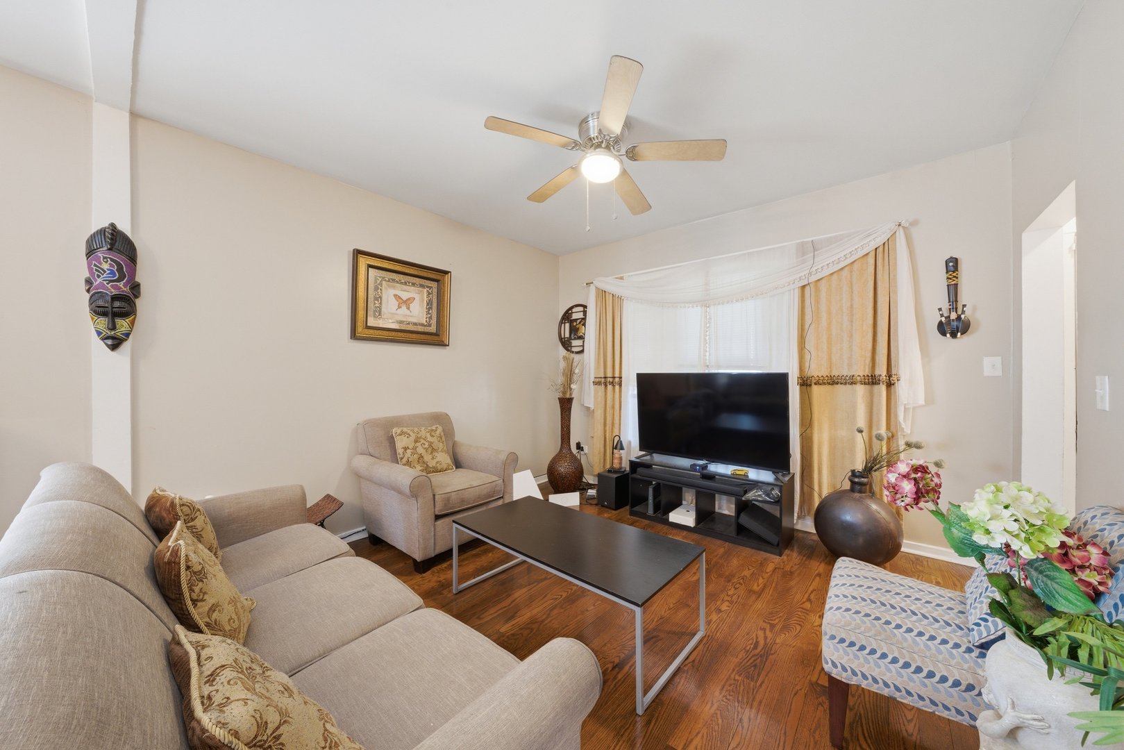 442 West 117th Street Chicago, IL 60628 - Photo 4 of 16