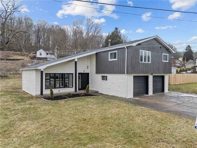 $249,900 | 704 Heath Street, Buena Vista, PA 15018
