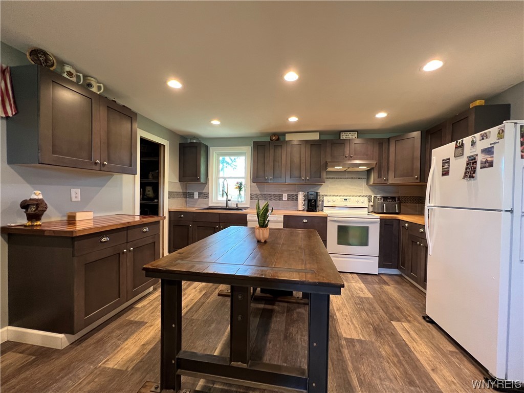 4287 North Boston Road Eden, NY 14057 - Photo 3 of 27