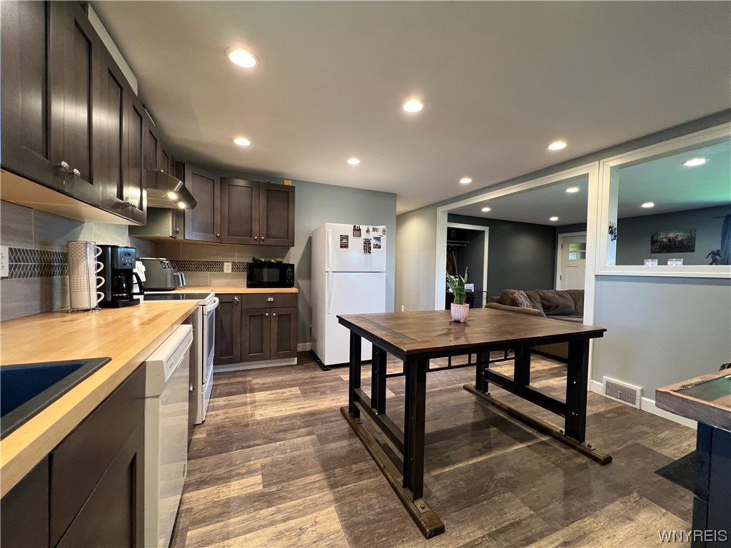 4287 North Boston Road Eden, NY 14057 - Photo 5 of 27