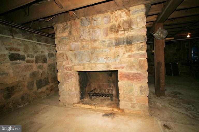 13413 Ritchie Road Cascade, MD 21719 - Photo 20 of 25 Basement