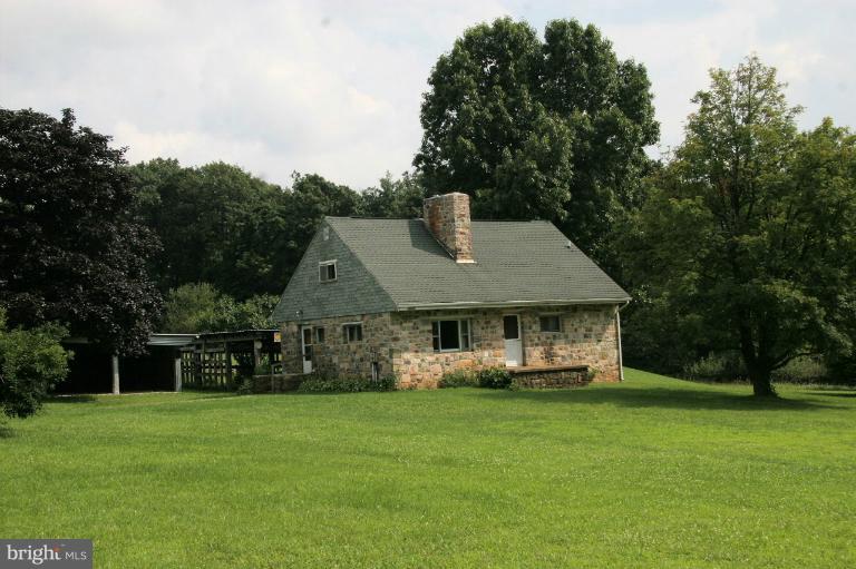 13413 Ritchie Road Cascade, MD 21719 - Photo 23 of 25 Exterior (Front)