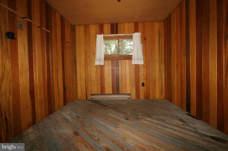 13413 Ritchie Road Cascade, MD 21719 - Photo 5 of 25 Bedroom