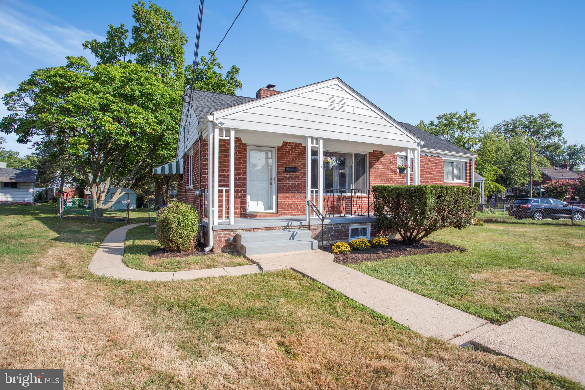 9706 Armistead Road Silver Spring, MD 20903 - Photo 2 of 55 Gallery Image 2