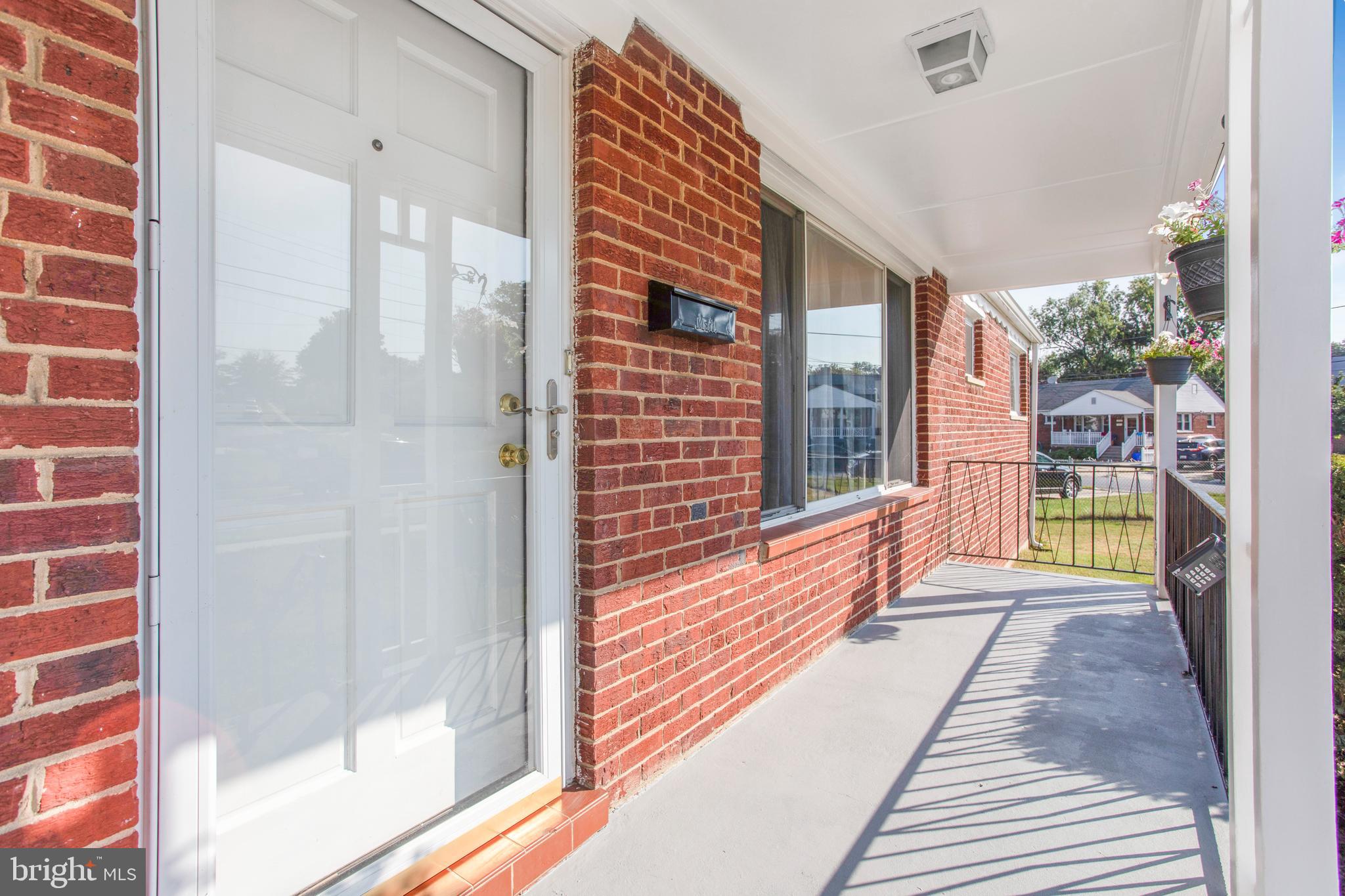 9706 Armistead Road Silver Spring, MD 20903 - Photo 14 of 55 Gallery Image 14