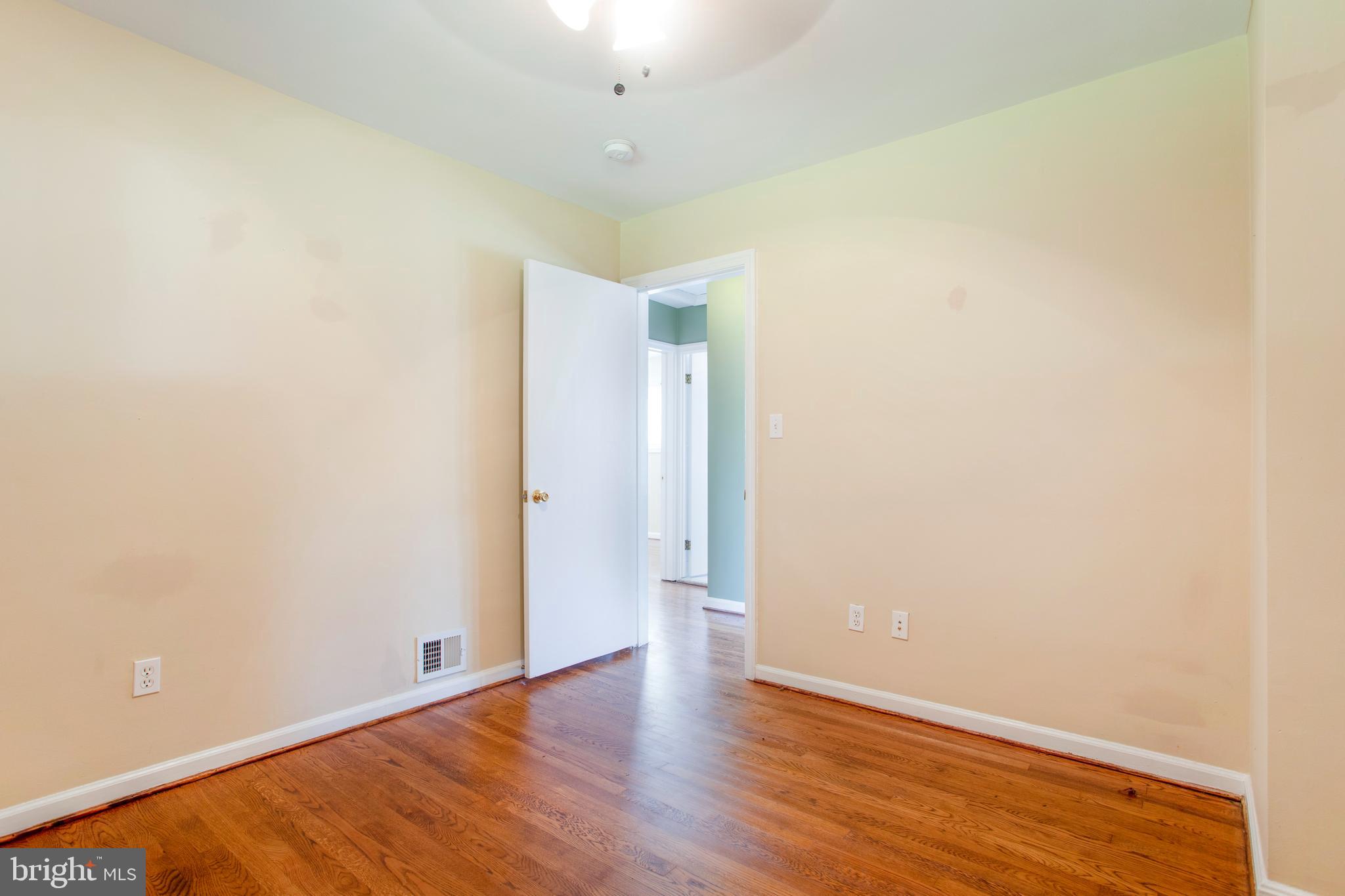 9706 Armistead Road Silver Spring, MD 20903 - Photo 20 of 55 Gallery Image 20