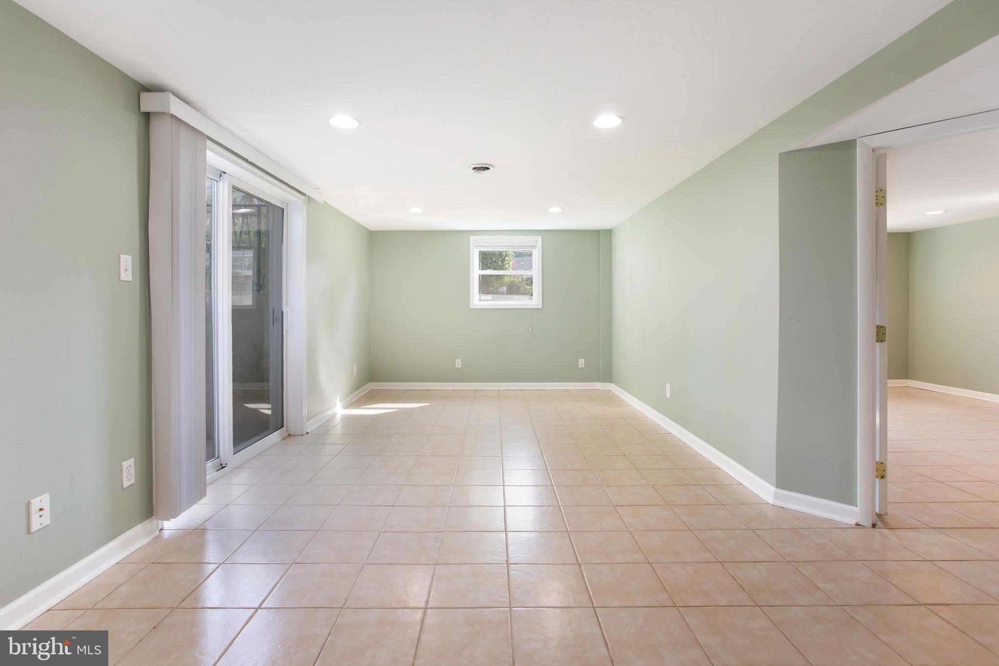 9706 Armistead Road Silver Spring, MD 20903 - Photo 37 of 55 Gallery Image 37