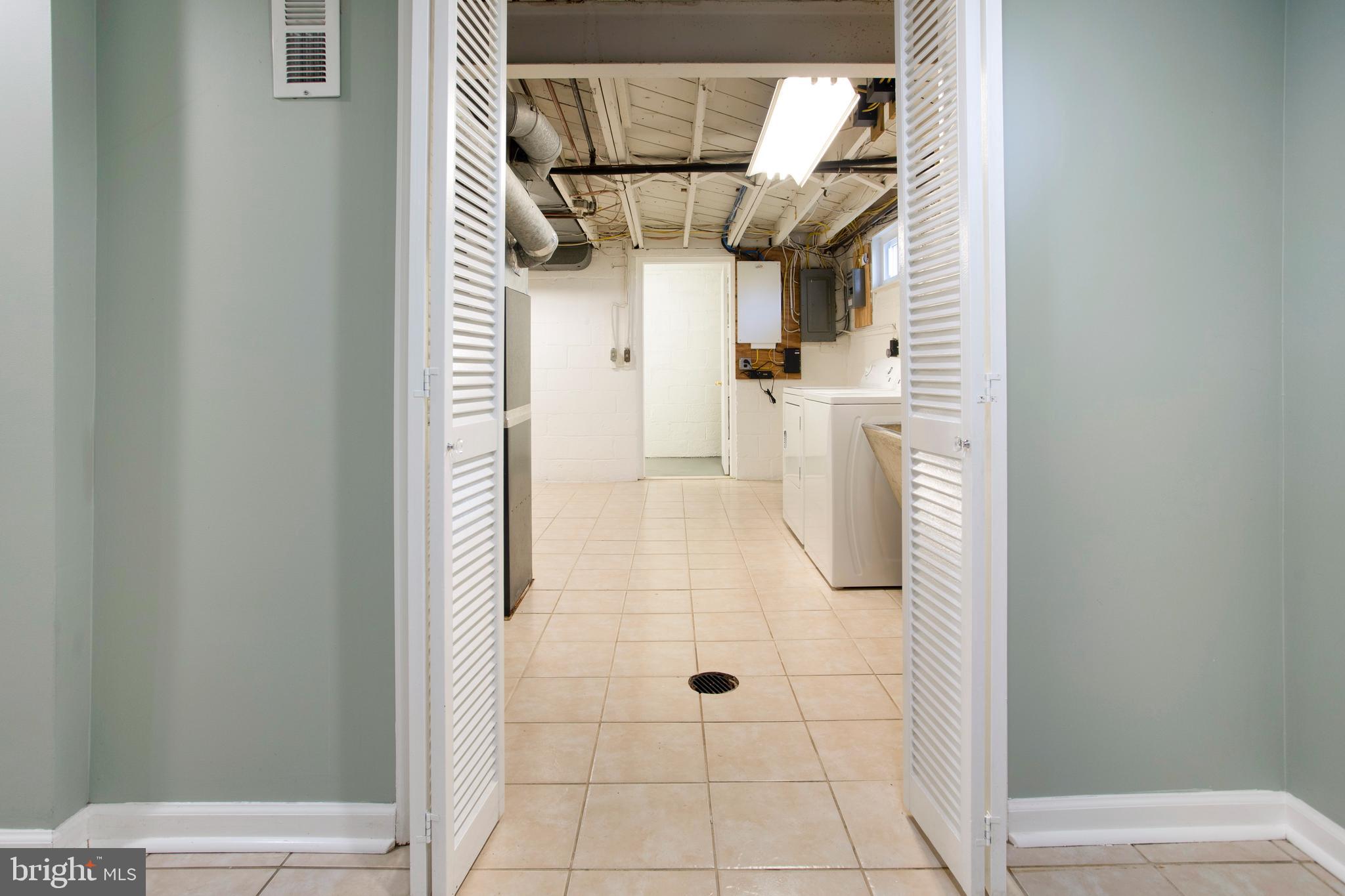 9706 Armistead Road Silver Spring, MD 20903 - Photo 45 of 55 Gallery Image 45