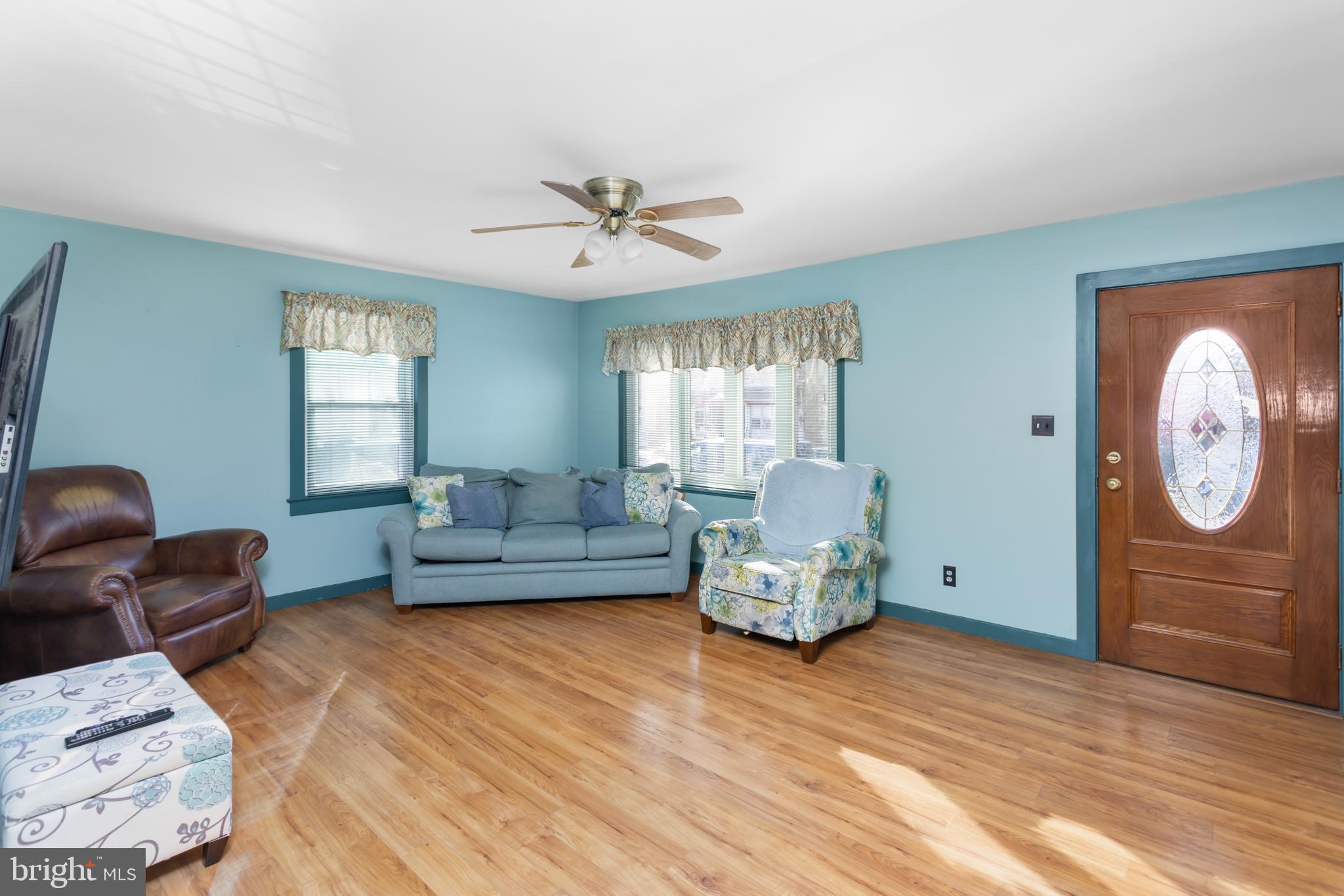 6 7th Avenue Roebling, NJ 08554 - Photo 8 of 42 a living room with furniture and a large window
