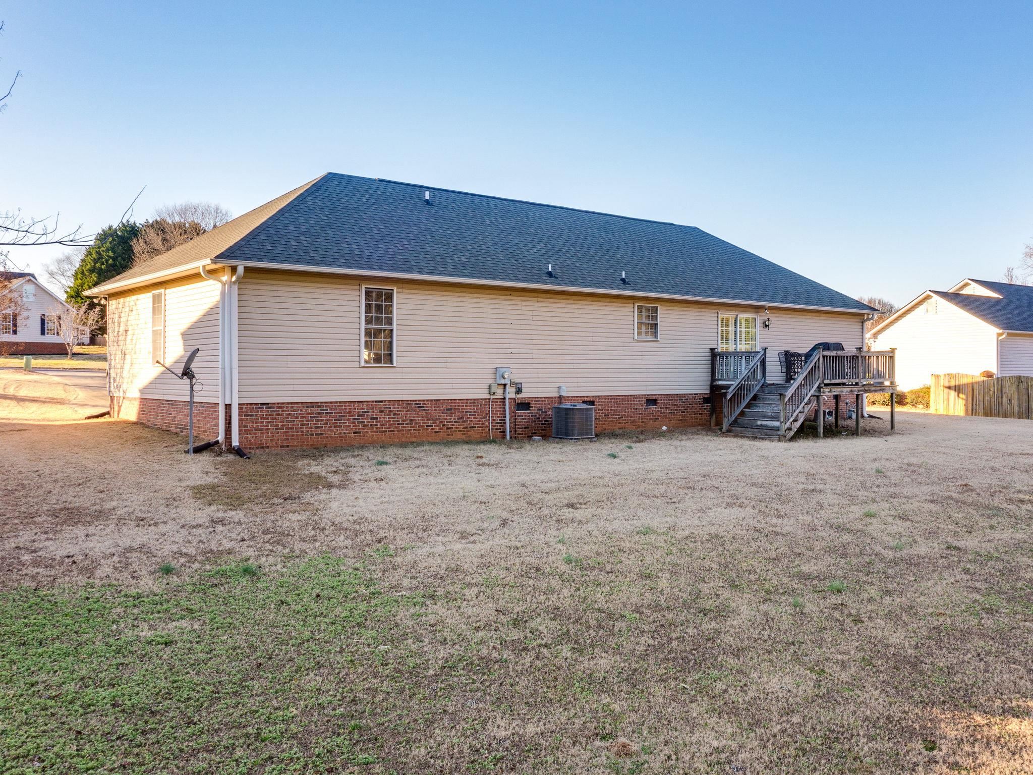 131 Cherrywood Road Woodruff, SC 29388 - Photo 29 of 36 Gallery Image 29