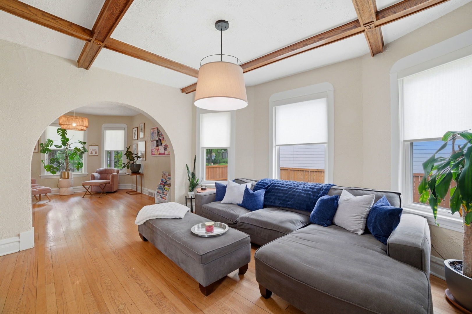 3808 North Ridgeway Avenue Chicago, IL 60618 - Photo 8 of 31