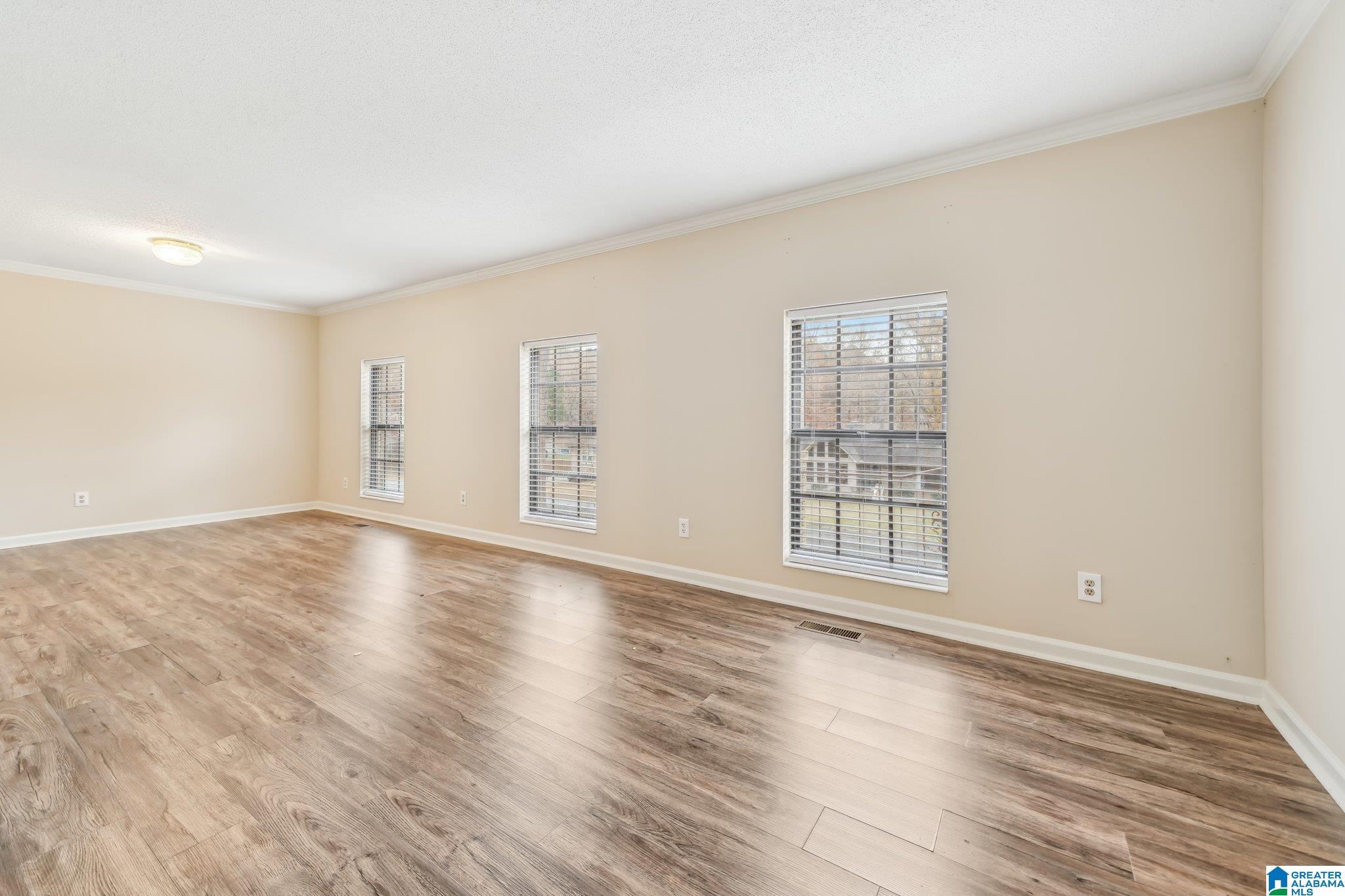 3025 Alan Shepard Drive Bessemer, AL 35023 - Photo 6 of 44