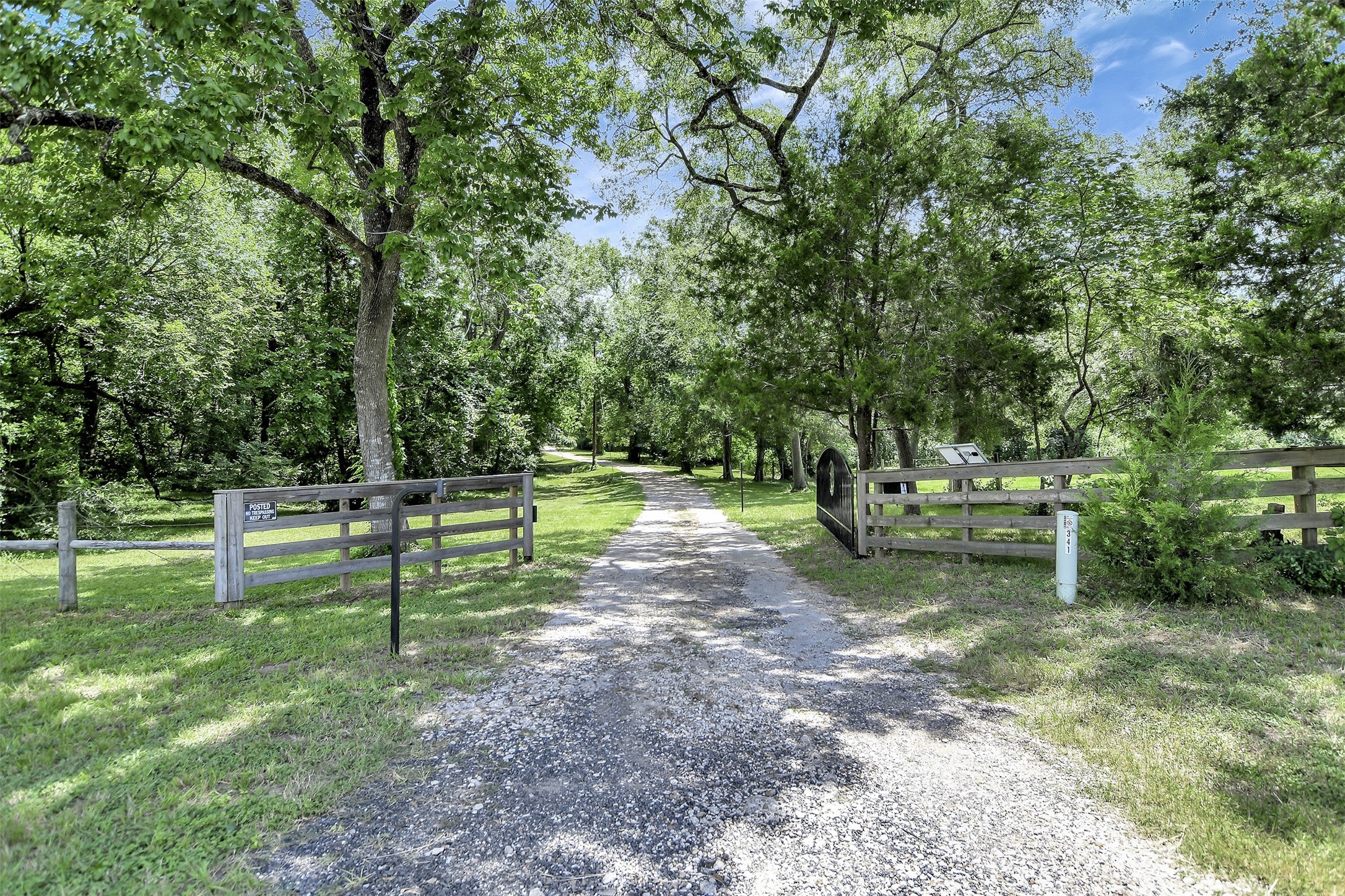 28030 Highway 6 Hempstead, TX 77445 - Photo 2 of 50 a view of a park with bench