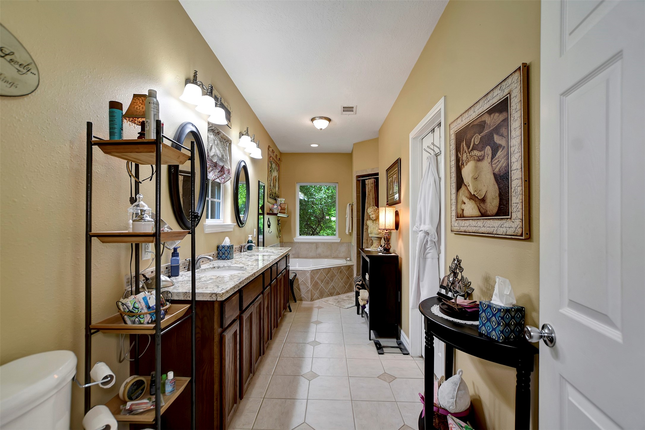 28030 Highway 6 Hempstead, TX 77445 - Photo 25 of 50 a very nice looking room with many windows