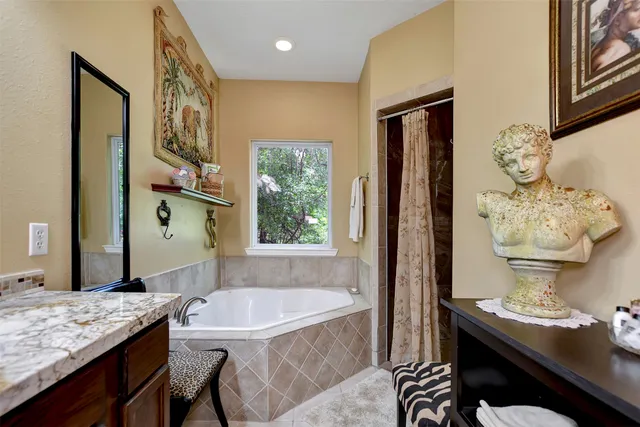 a very nice looking room with many windows